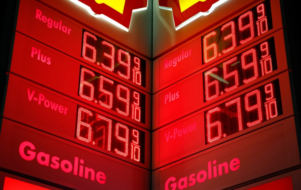 California Gas Price Inflation Sparks Class-Action Lawsuit Against AI-Powered Pricing Software