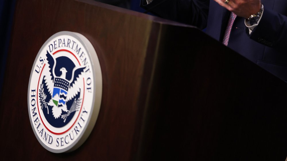 DHS Orders DeepSeek Removed From Federal Civilian Agency Systems