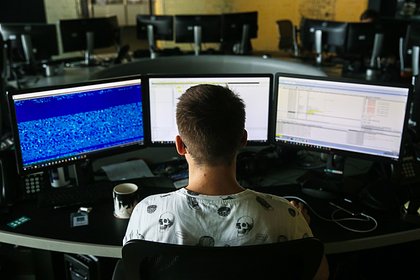 Salary Growth Expected for In-Demand Specialists in IT and Skilled Trades